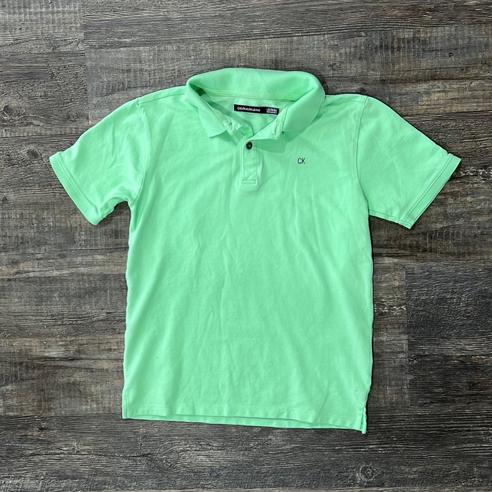 Calvin Klein polo boys large.